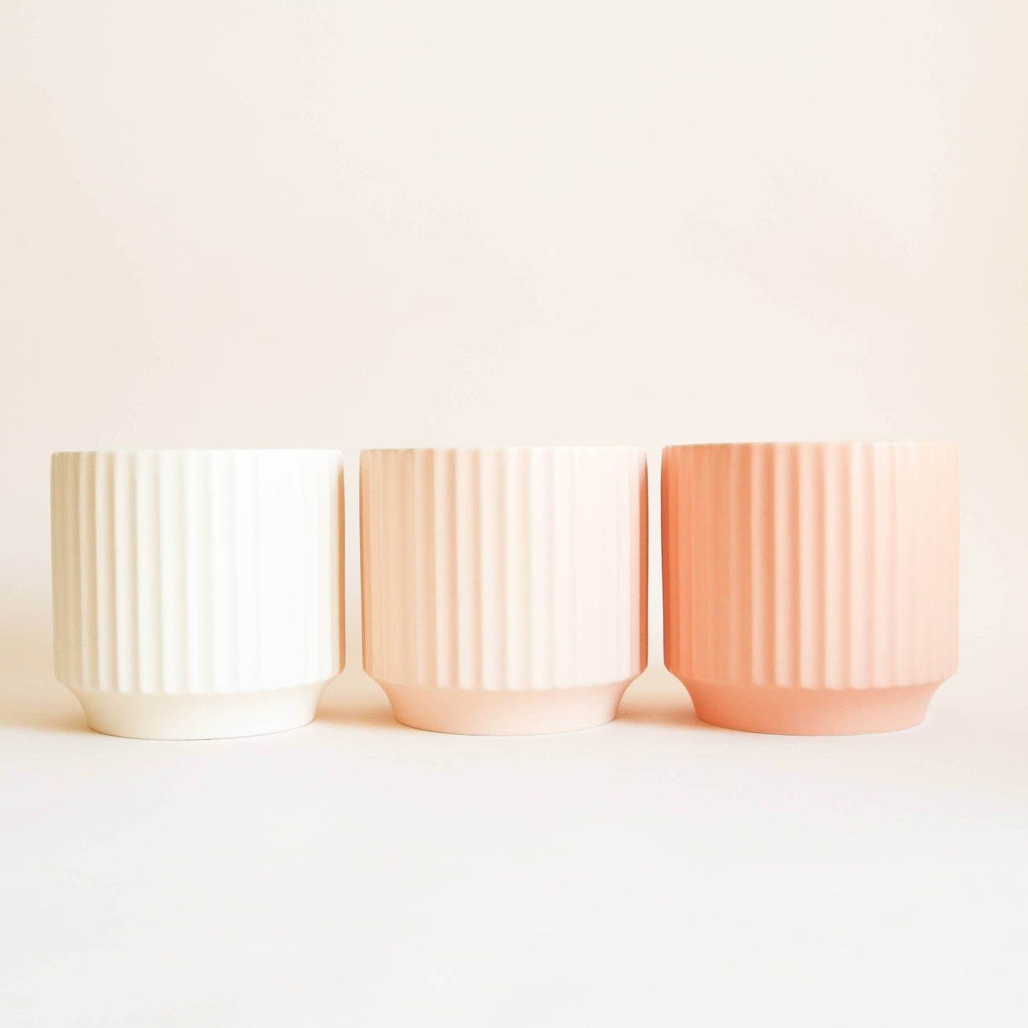 Monroe Planter Vintage White-3"