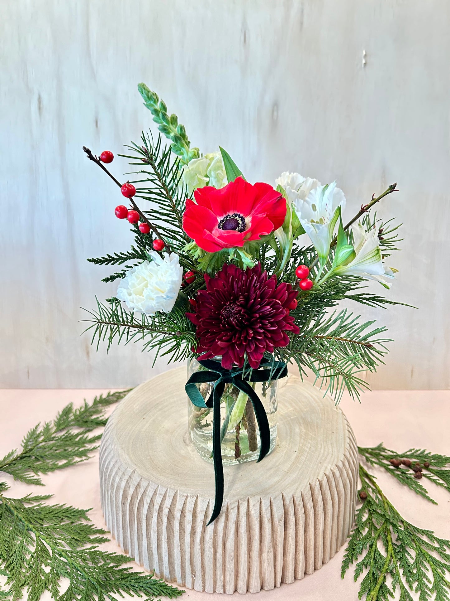 Holiday Cheer-Mixed Arrangement