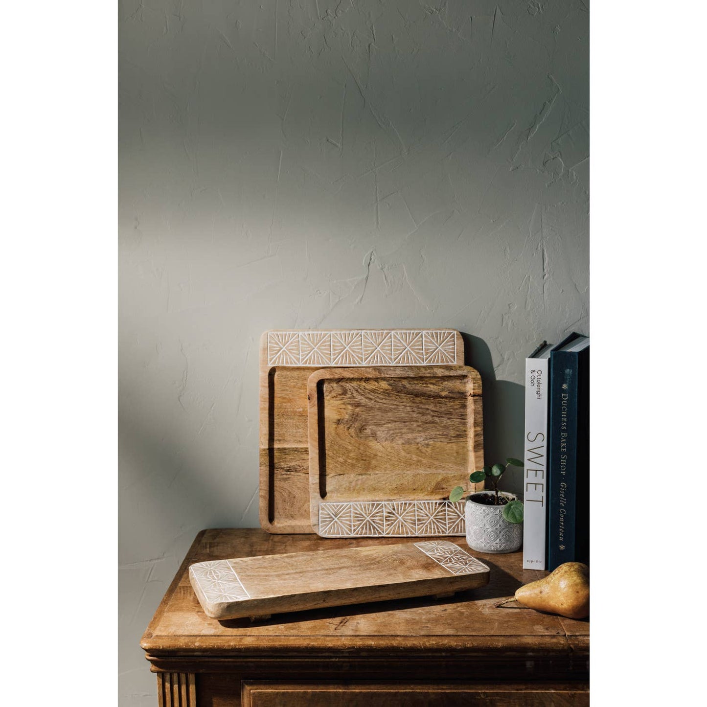 Nosh Mango Wood Plate